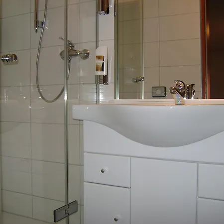 Bernkasteler Hof Hotel 3*