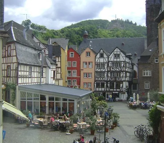Bernkasteler Hof Hotel