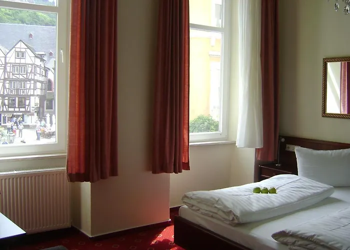 Bernkasteler Hof Hotel